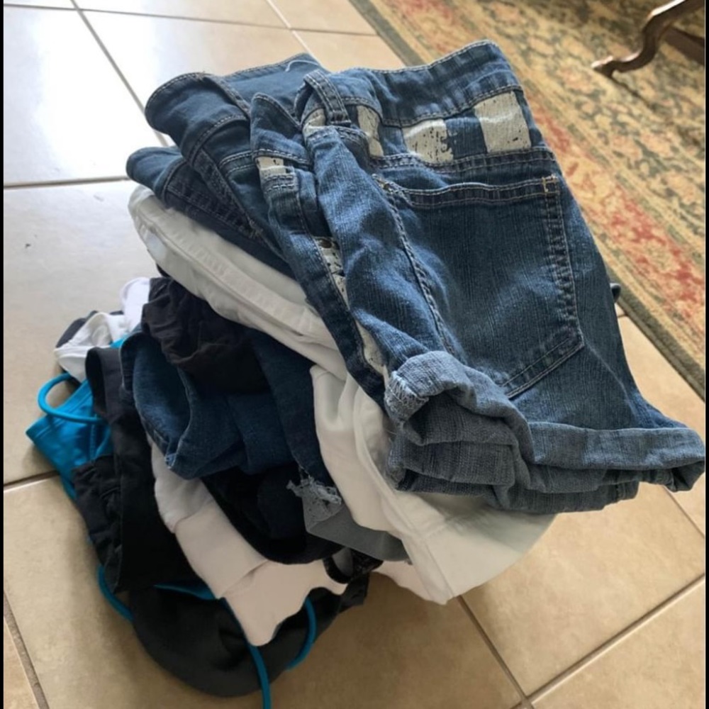 Women/Junior clothing